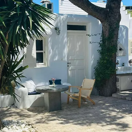 Cassaris Mykonos Feriehus Drafaki